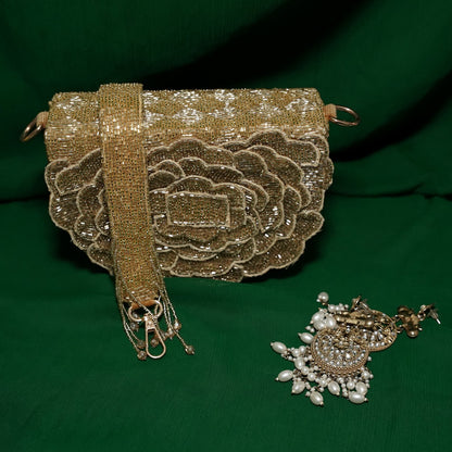 Petal Clutch