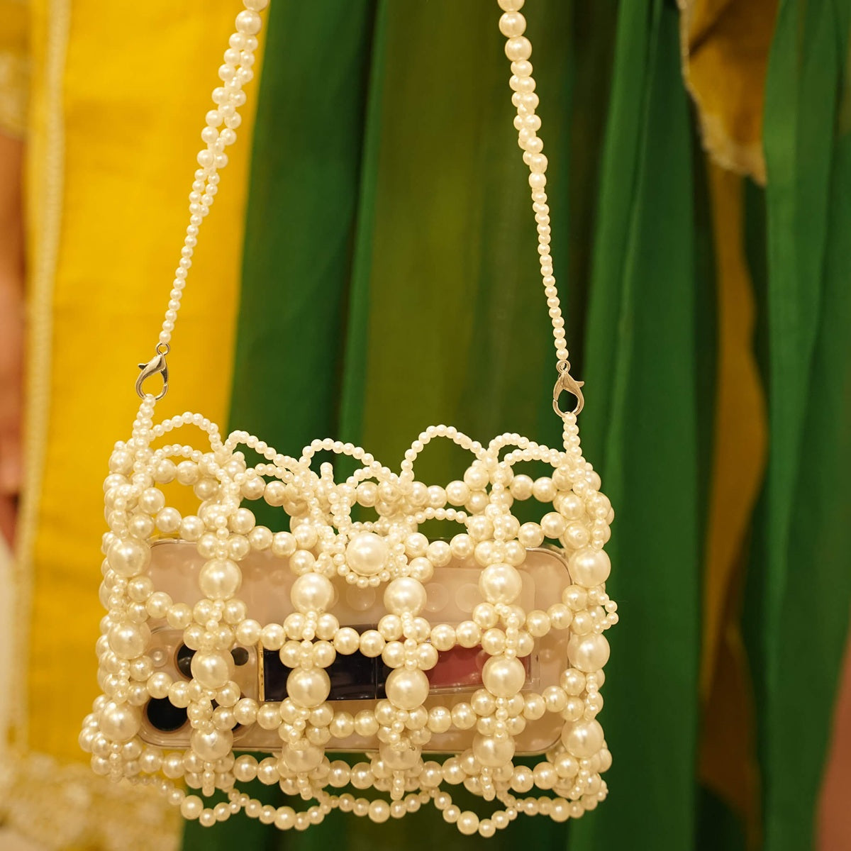 Muse - White Pearl Shoulder Bag