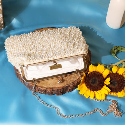 Pearl Muse Clutch